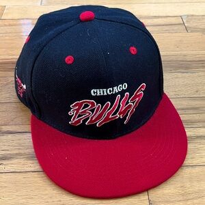 Chicago Bulls Snapback Hat Spellout Logo Jordan Zubaz VTG 90s Style Streetwear